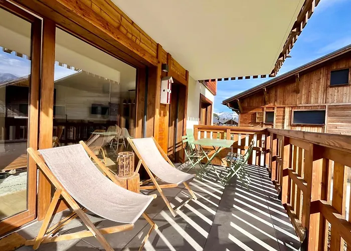 Bright With Balcony And Stunning Views Lejlighed